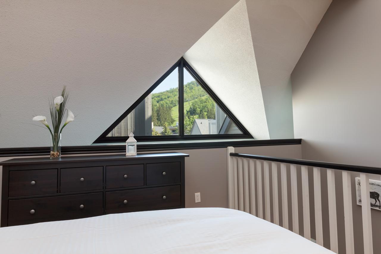 Mountain Side Condo Loft At The Blue Mountains Exterior photo